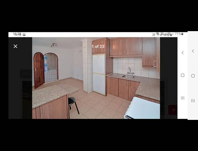 2 bed property to rent in COMET